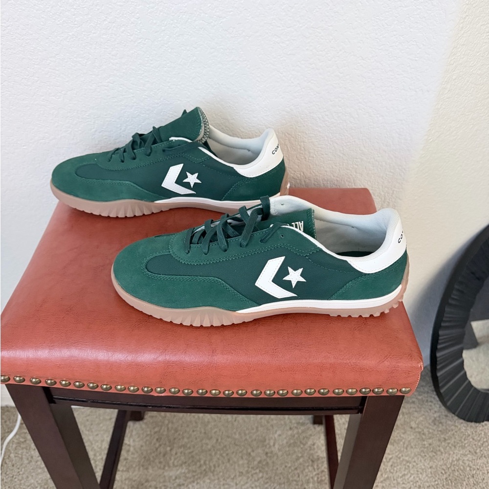 Converse Men's Green and White Sneakers